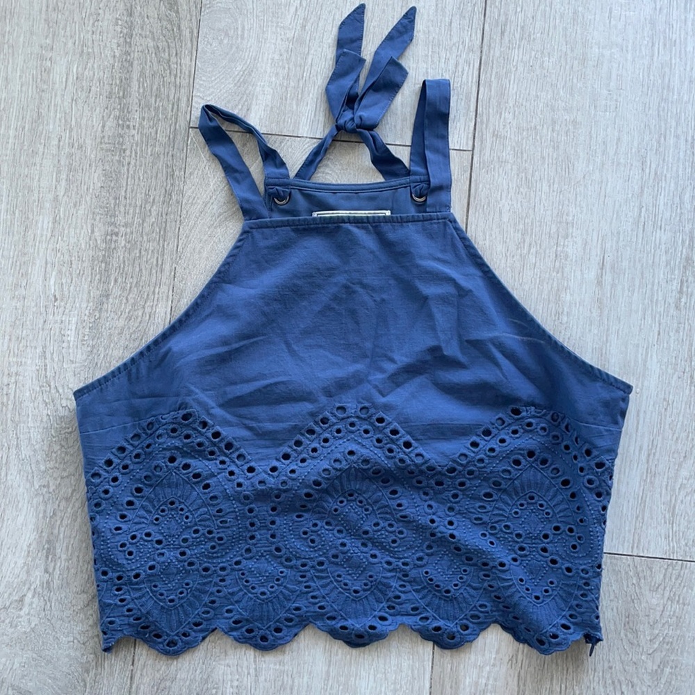 A&F Crop Top